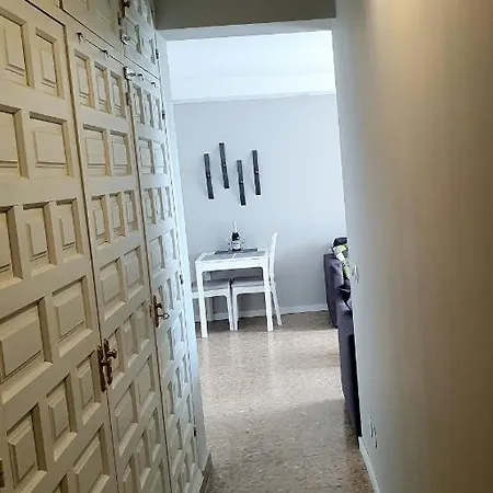 Apartamentos Los Condores Torremolinos Exterior photo